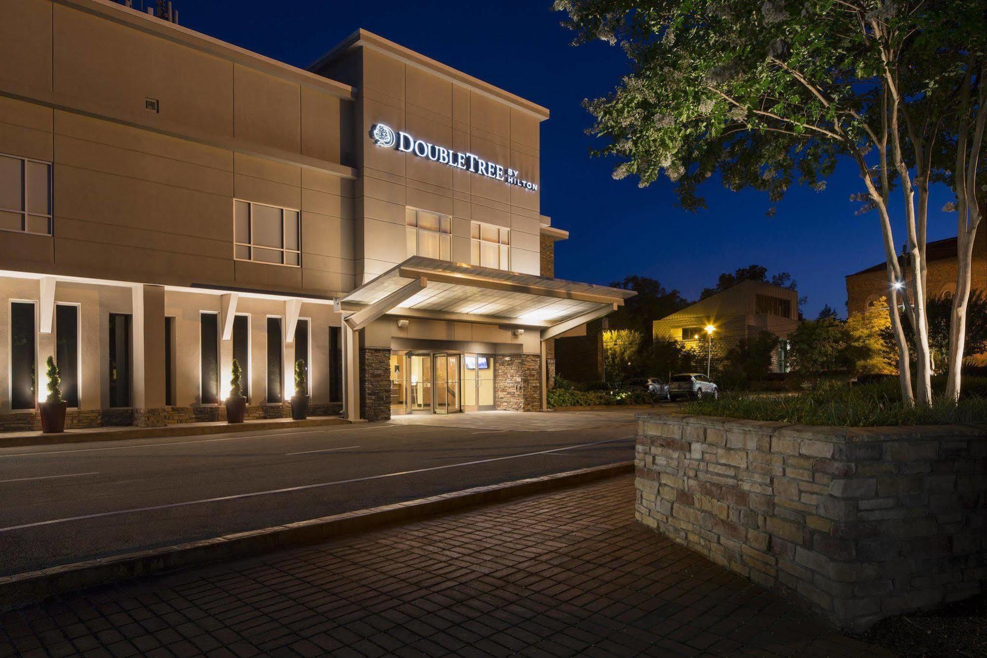 Hampton Inn & Suites Holly Springs Exterior photo